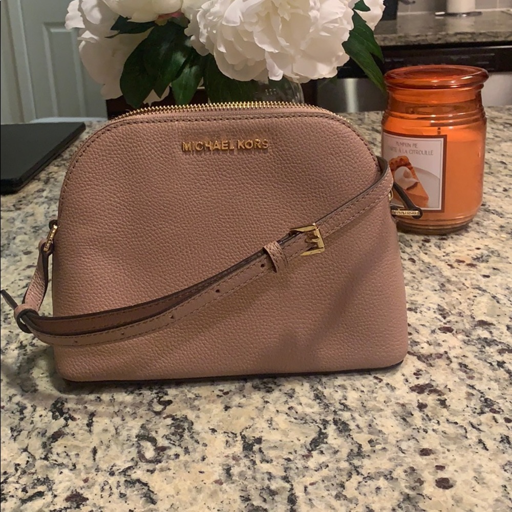 Crossbody bag